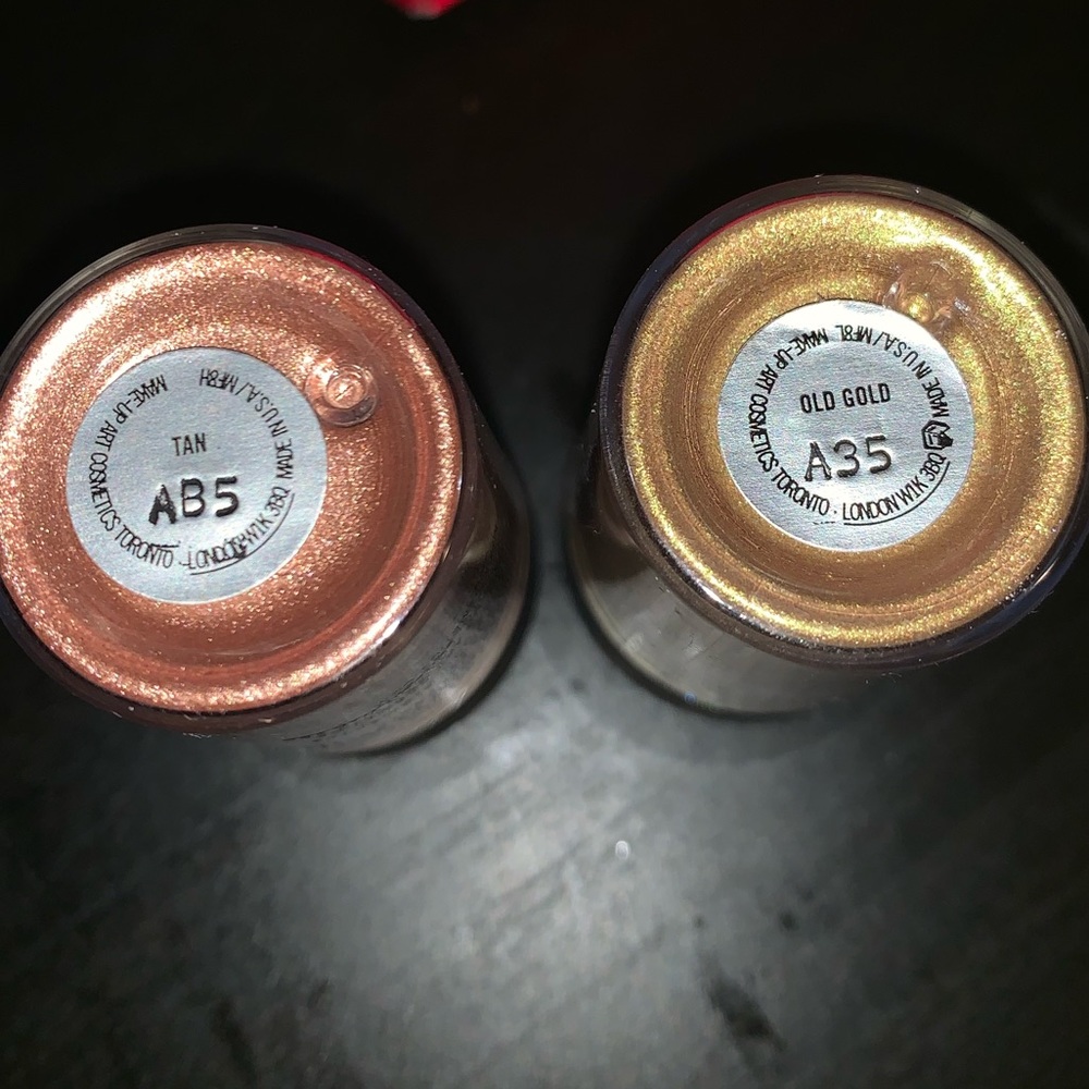 MAC Loose Pigments in shades “Old Gold” & “Tan” - Picture 5 of 7